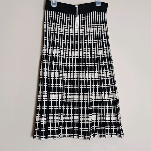 Max Studio Knit Large NWT Black Beige Pleated Midi A Line Sweater Skirt - Picture 11 of 11